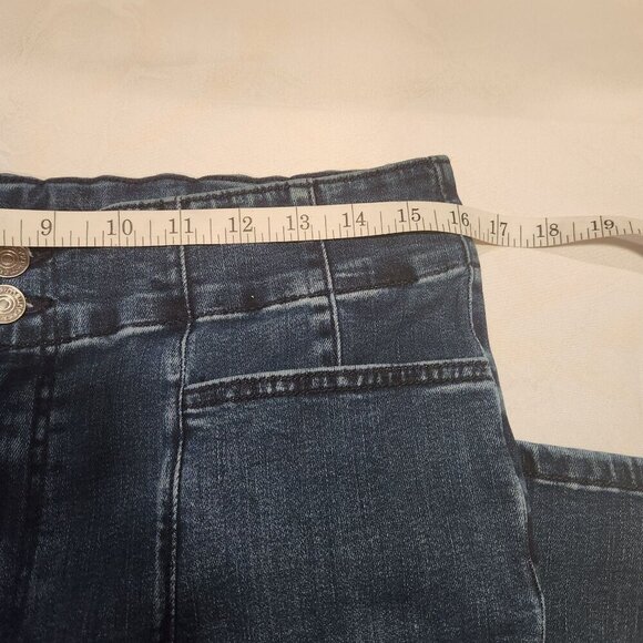 m jeans by maurices Womens 14R High Rise Flare Cool Comfort Sculptress Dark Wash - Picture 2 of 12